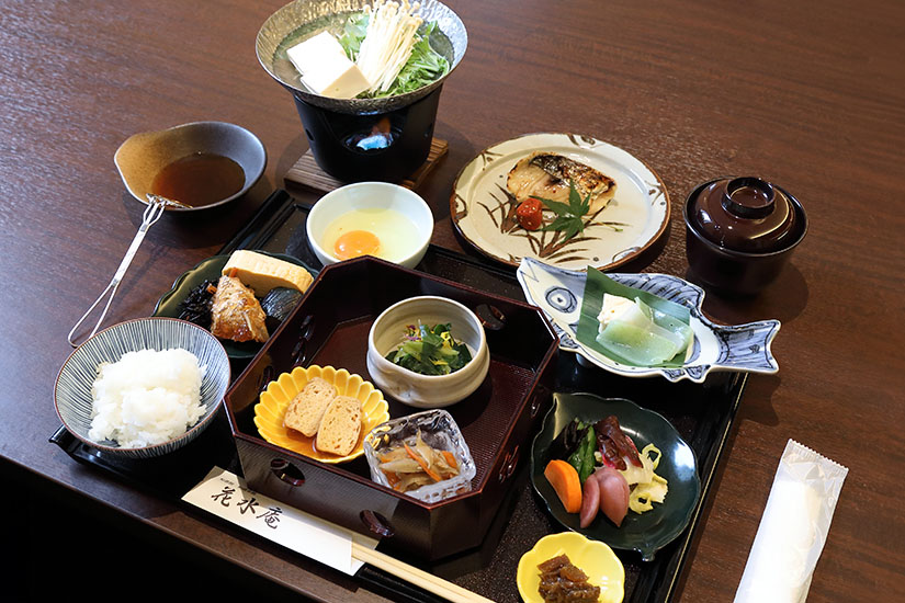 朝食画像