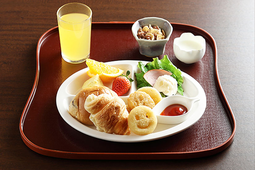 子供朝食画像